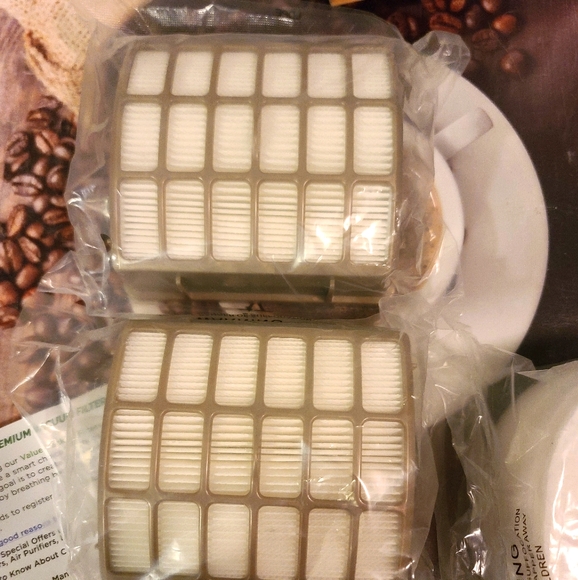 NIB Vacuum filters NV80 shark model - Picture 4 of 11